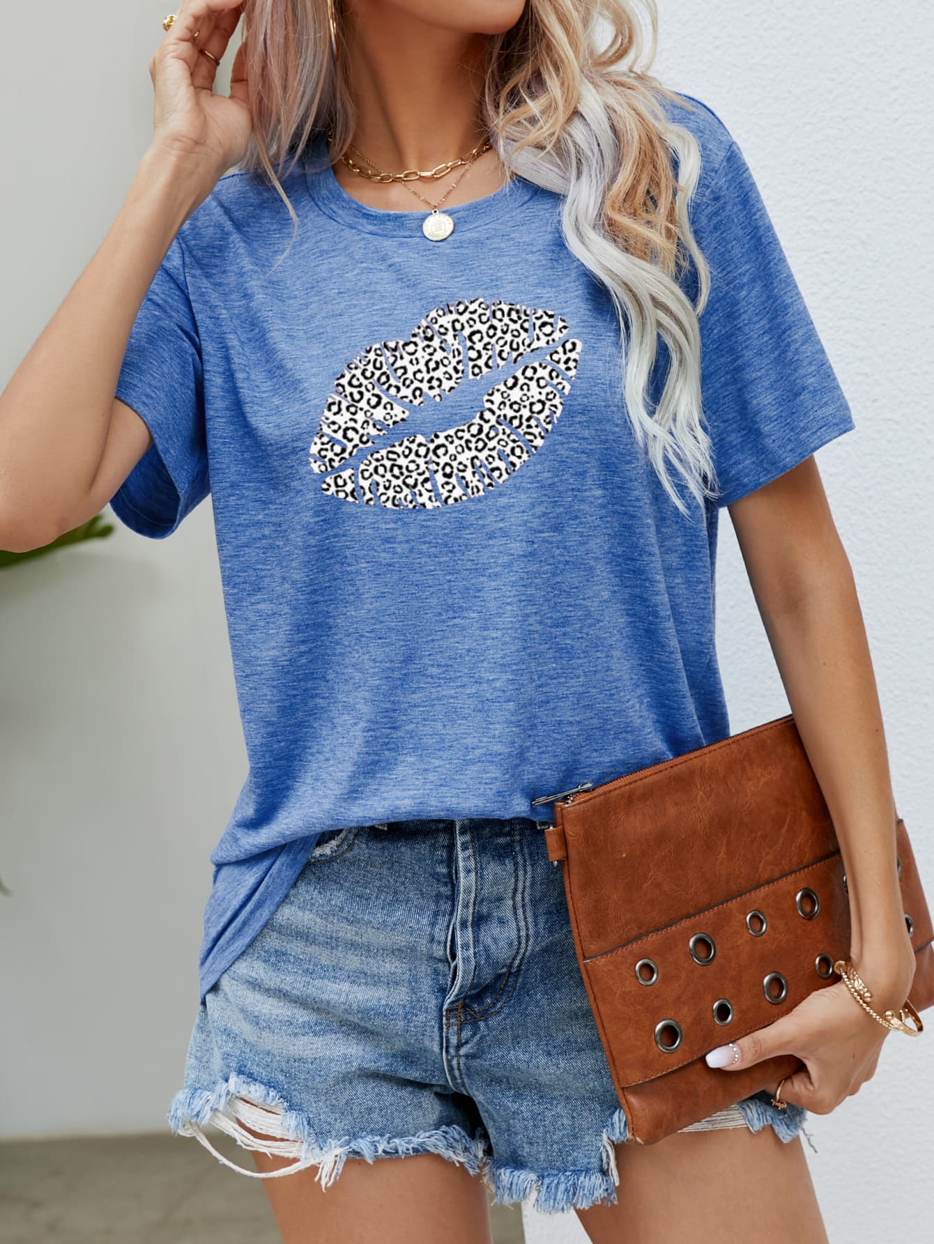 Leopard Lip Graphic Round Neck Tee